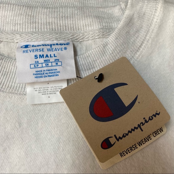 NEW! Men’s Champion Reverse Weave Crewneck Sweatshirt Size Small W/Tags - Picture 4 of 4